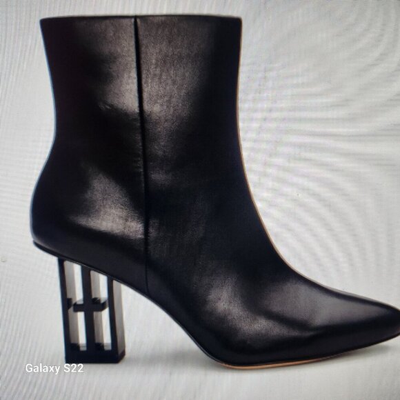 LiverPool Claremont Black Leather Booties. NIB. Size 6 - Picture 1 of 14